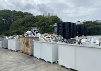 電子機器スクラップ